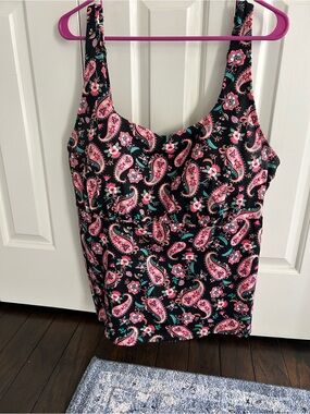 Lands' End Black and Pink Tankini Swim Top - Size 20W